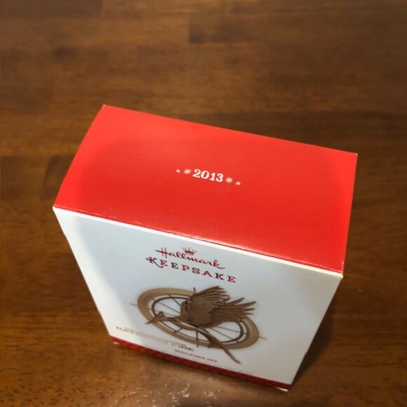 Hallmark 2013 Hunger Games Catching Fire Mockingjay Ornament - Picture 5 of 13